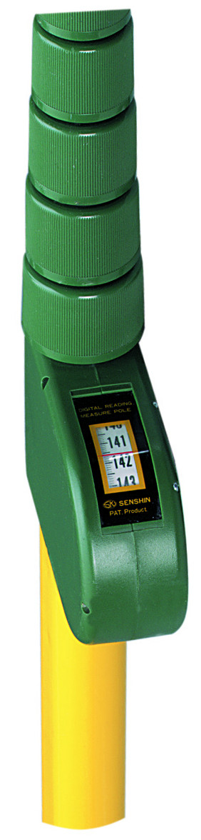 Teleskopmeter 8m isoliert